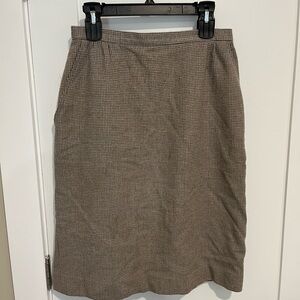Classic Brown Houndstooth Skirt